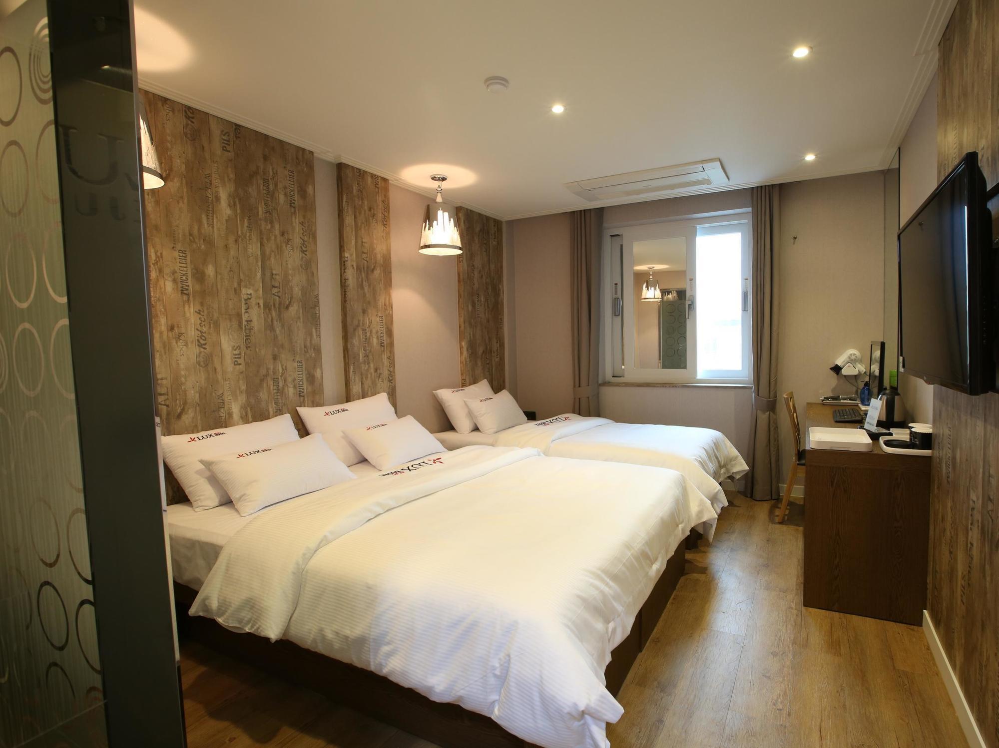 Jeju Lux Hotel Ojo-ri Ngoại thất bức ảnh